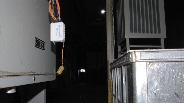 accelerometer detects equipment drops