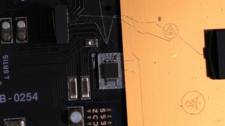 optocoupler isolation for mcu protection