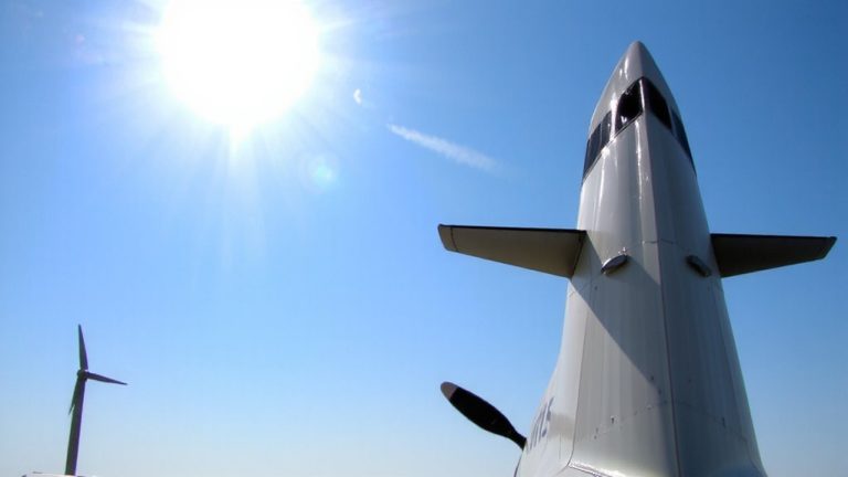 propwash turbulence impacts rudder